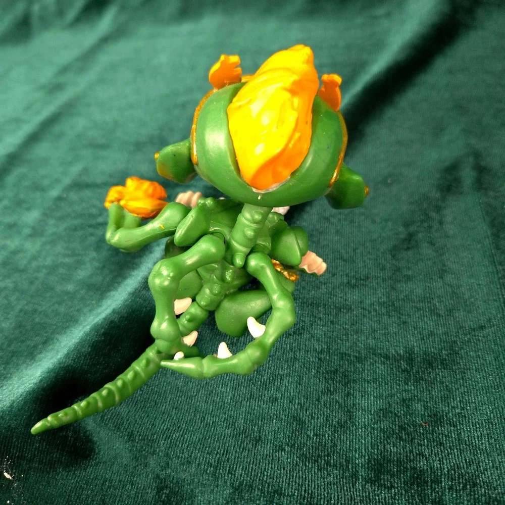 Treasure‎ X Kings Gold Mystical Beast Infernog Action Figure Moose Toys